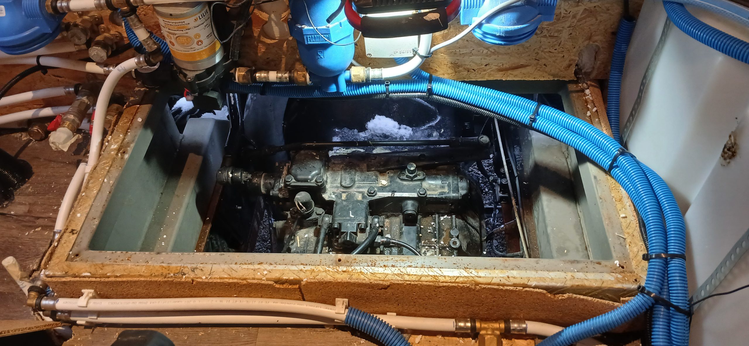 2026-02-16-09.42.16-scaled WOODY - Sièges cellule