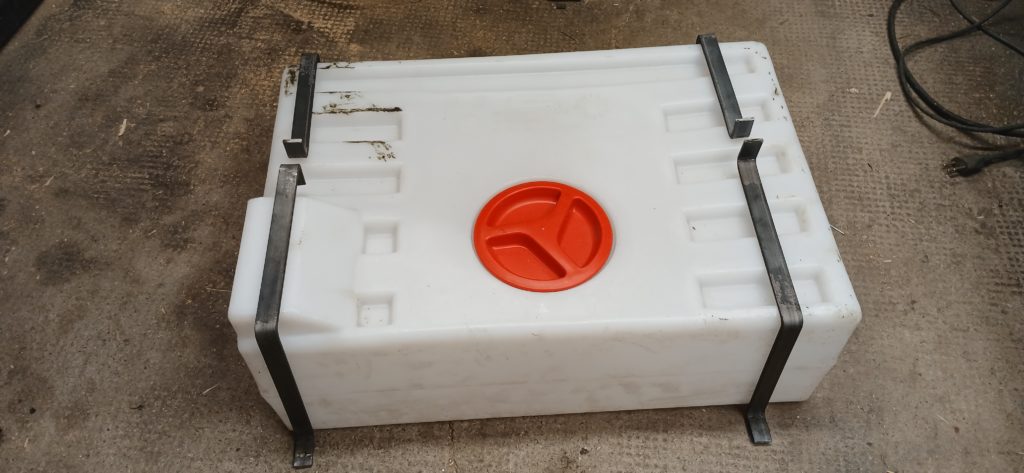 2026-02-25-16.43.44-1024x473 WOODY - Eau sale